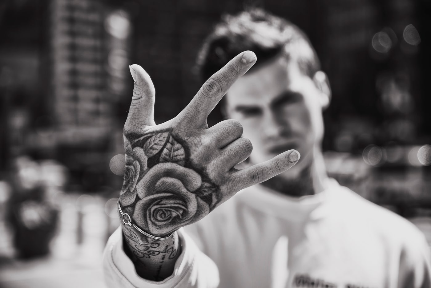 Hand Sign · Portrait photography by Daniele Cardone